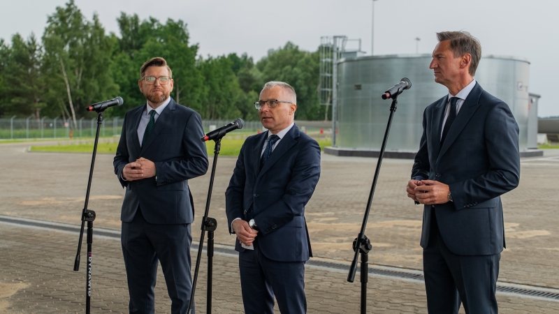 W Świnoujściu przeładowywane będą fundamenty dla BC-Wind-GospodarkaMorska.pl