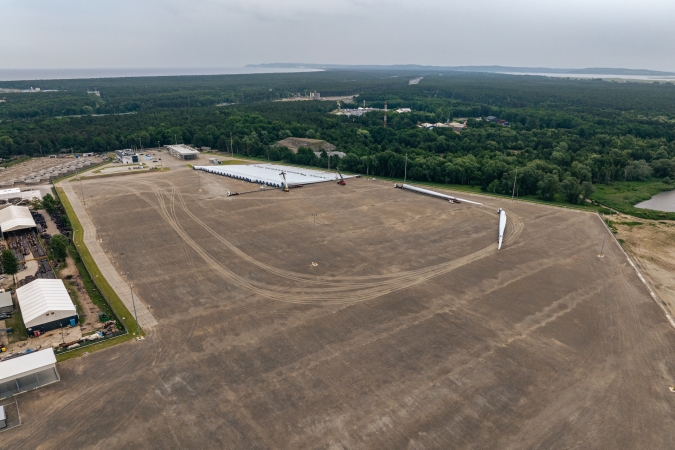 W Świnoujściu przeładowywane będą fundamenty dla BC-Wind-GospodarkaMorska.pl