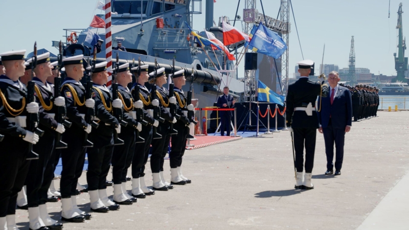 Pierwszy „Delfin” już na wodzie. Remontowa Shipbuilding prezentuje pierwszy okręt SIGINT dla Marynarki Wojennej-GospodarkaMorska.pl