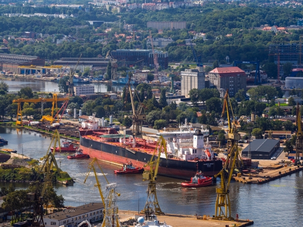 Port Gdański Eksploatacja nie zwalnia tempa – kolejne statki, kolejne przeładunki-GospodarkaMorska.pl