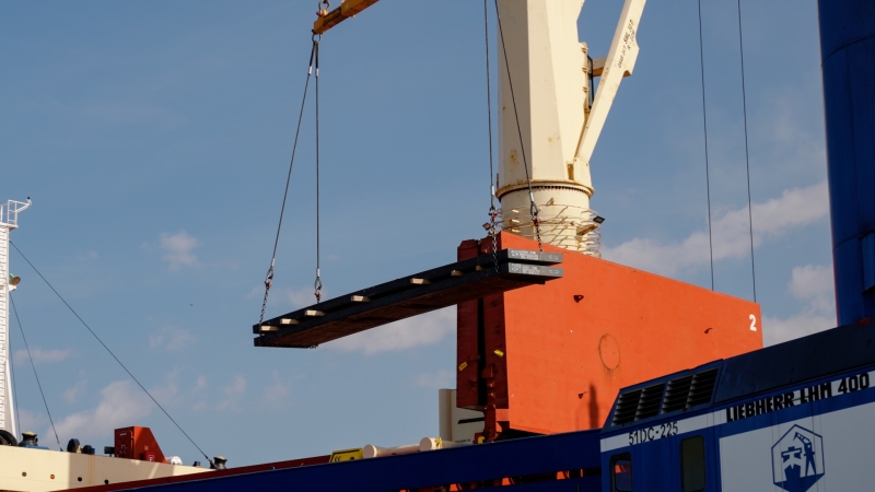 Port Gdański Eksploatacja nie zwalnia tempa – kolejne statki, kolejne przeładunki-GospodarkaMorska.pl