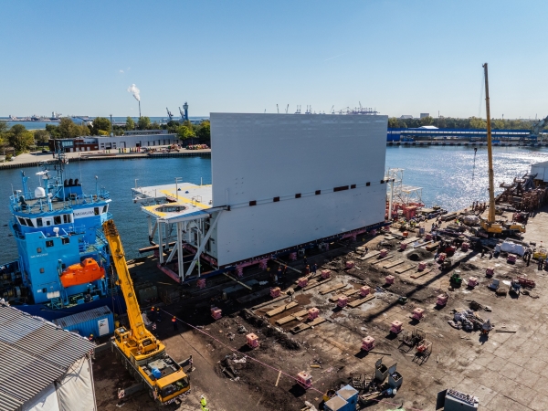 Mostostal Pomorze: imponująca konstrukcja offshore wypłynęła z Gdańska-GospodarkaMorska.pl