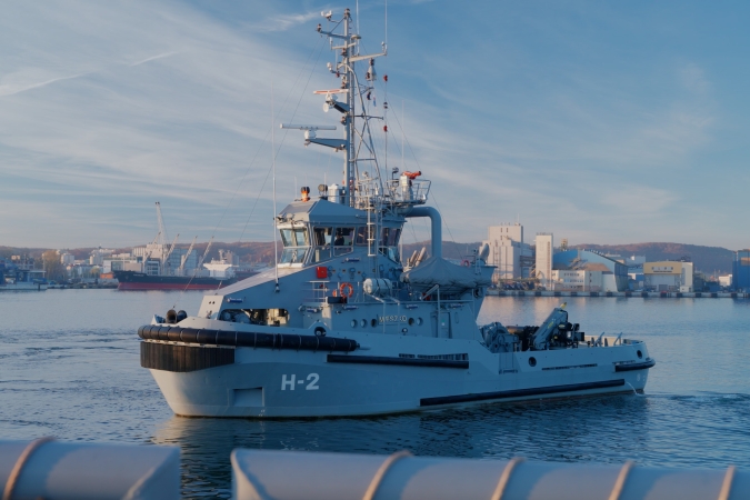 Strzelanie torpedowe i ostatni lot śmigłowców SH-2G. Popłynęliśmy na ćwiczenia Marynarki Wojennej [WIDEO] -GospodarkaMorska.pl