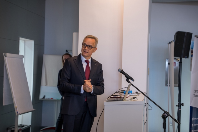 W Porcie Gdańsk startuje rozbudowa Naftoportu. To energetyczna „polisa bezpieczeństwa”-GospodarkaMorska.pl