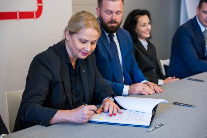 W Porcie Gdańsk startuje rozbudowa Naftoportu. To energetyczna „polisa bezpieczeństwa”-GospodarkaMorska.pl