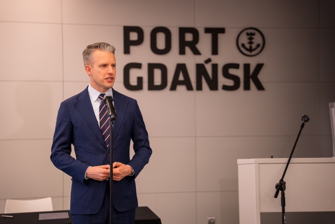 Port Gdańsk i PKP PLK opracują projekt nowej linii kolejowej do portu-GospodarkaMorska.pl