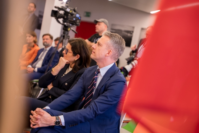 Port Gdańsk i PKP PLK opracują projekt nowej linii kolejowej do portu-GospodarkaMorska.pl