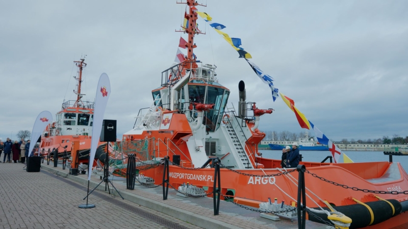 Polska bandera na nowym holowniku WUŻ Port and Maritime Services. Argo gotowy do działania-GospodarkaMorska.pl