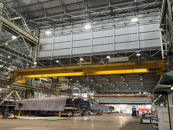 Tak to robią Włosi. Zobaczyliśmy jak powstają okręty podwodne i nawodne w Fincantieri-GospodarkaMorska.pl