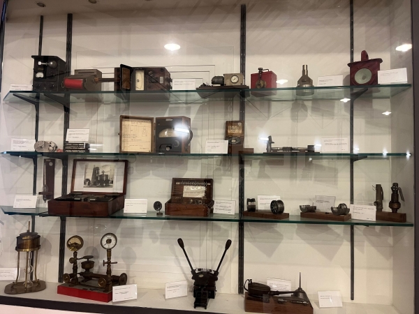 Tak to robią Włosi. Zobaczyliśmy jak powstają okręty podwodne i nawodne w Fincantieri-GospodarkaMorska.pl