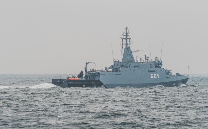 ORP Kormoran w morzu (foto)-GospodarkaMorska.pl
