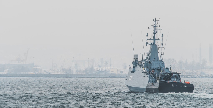 ORP Kormoran w morzu (foto)-GospodarkaMorska.pl