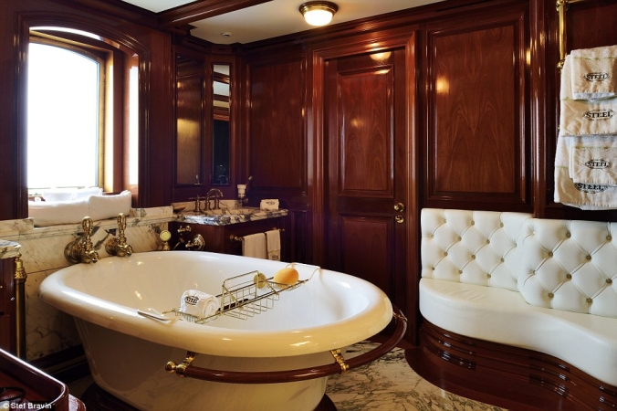 Steel-GospodarkaMorska.pl