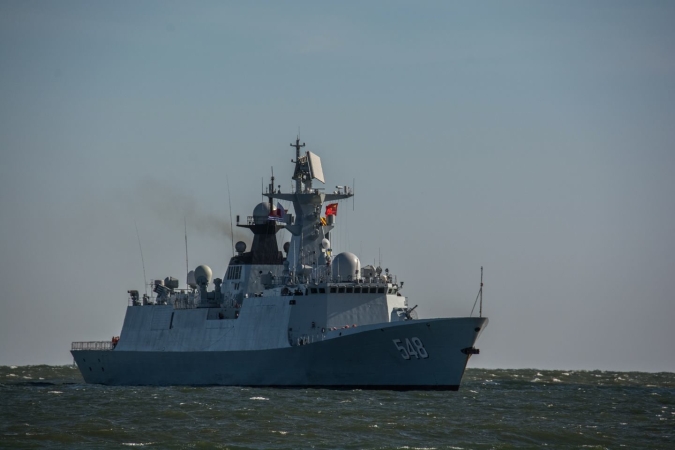 Okręty Chińskiej Armii Ludowo-Wyzwoleńczej w Gdyni.  Dzisiaj (7.10) po raz pierwszy w historii do polskiego portu weszły okręty Marynarki Wojennej Chin. W Gdyni zacumowały trzy jednostki: niszczyciel -GospodarkaMorska.pl