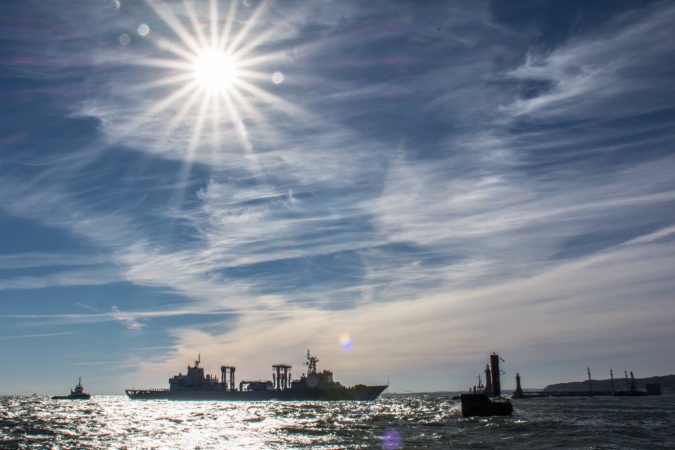 Okręty Chińskiej Armii Ludowo-Wyzwoleńczej w Gdyni.  Dzisiaj (7.10) po raz pierwszy w historii do polskiego portu weszły okręty Marynarki Wojennej Chin. W Gdyni zacumowały trzy jednostki: niszczyciel -GospodarkaMorska.pl