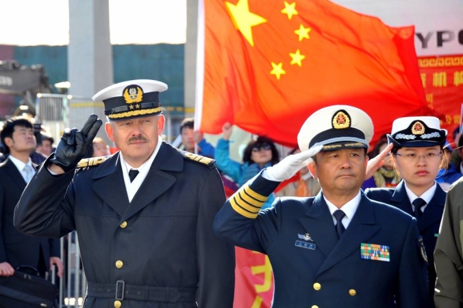 Okręty Chińskiej Armii Ludowo-Wyzwoleńczej w Gdyni.  Dzisiaj (7.10) po raz pierwszy w historii do polskiego portu weszły okręty Marynarki Wojennej Chin. W Gdyni zacumowały trzy jednostki: niszczyciel -GospodarkaMorska.pl