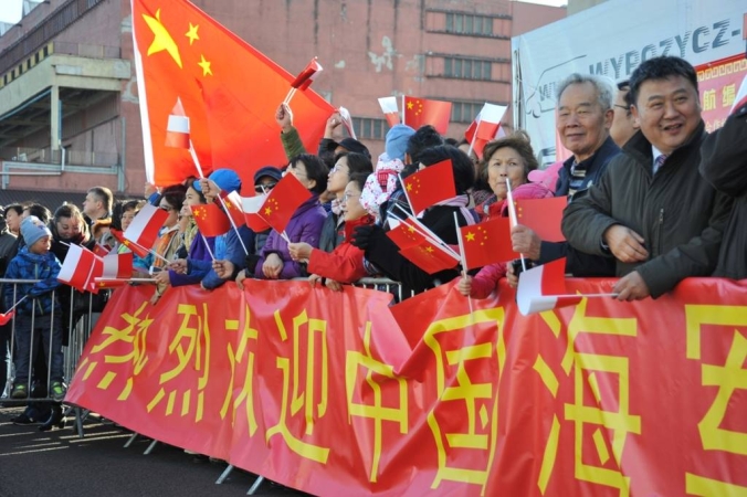Okręty Chińskiej Armii Ludowo-Wyzwoleńczej w Gdyni.  Dzisiaj (7.10) po raz pierwszy w historii do polskiego portu weszły okręty Marynarki Wojennej Chin. W Gdyni zacumowały trzy jednostki: niszczyciel -GospodarkaMorska.pl