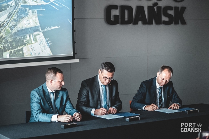 fot. Zarząd Morskiego Portu Gdańsk-GospodarkaMorska.pl