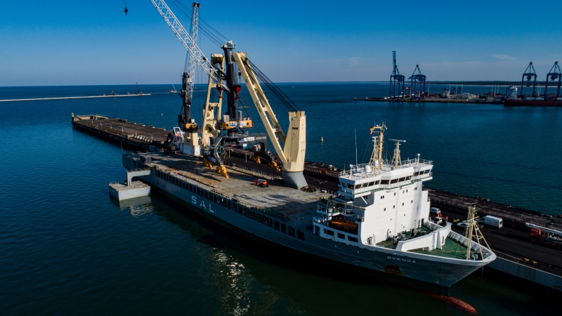Port Gdańsk: Nowy żuraw Liebherr zwiększy zdolności przeładunkowe w Porcie Połnocnym [foto, wideo]-GospodarkaMorska.pl