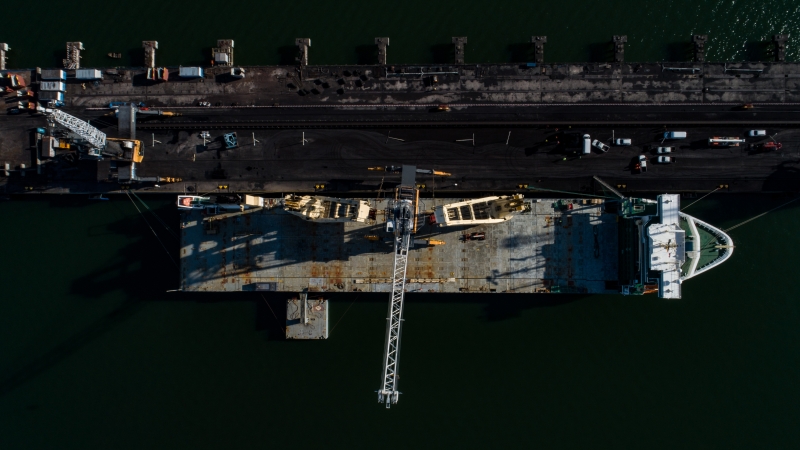 Port Gdańsk: Nowy żuraw Liebherr zwiększy zdolności przeładunkowe w Porcie Połnocnym [foto, wideo]-GospodarkaMorska.pl