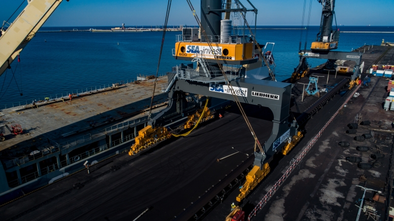 Port Gdańsk: Nowy żuraw Liebherr zwiększy zdolności przeładunkowe w Porcie Połnocnym [foto, wideo]-GospodarkaMorska.pl