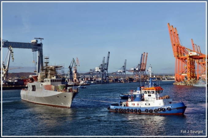 Patrolowiec Ślązak znów na lądzie-GospodarkaMorska.pl