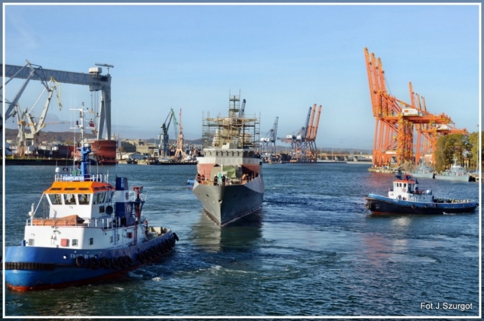 Patrolowiec Ślązak znów na lądzie-GospodarkaMorska.pl