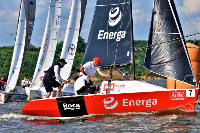 Energa 77 Racing Team mistrzem Polski [foto]-GospodarkaMorska.pl