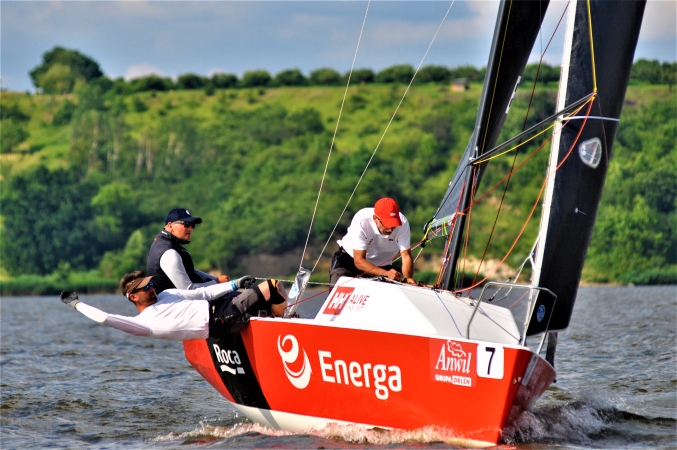 Energa 77 Racing Team mistrzem Polski [foto]-GospodarkaMorska.pl