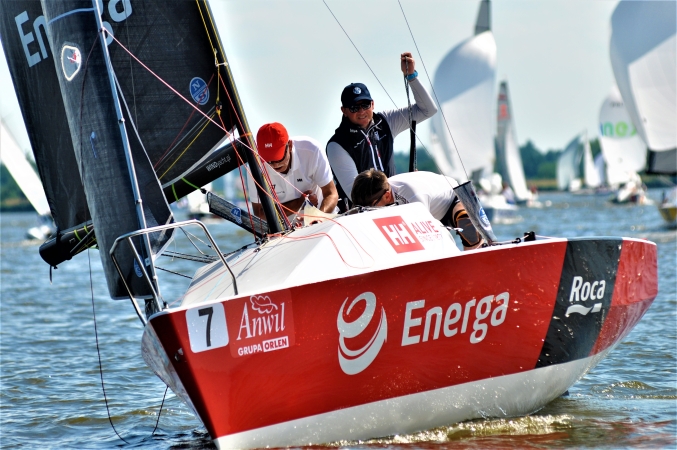 Energa 77 Racing Team mistrzem Polski [foto]-GospodarkaMorska.pl