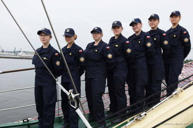 Morskie Lato podchorążych AMW [foto]-GospodarkaMorska.pl