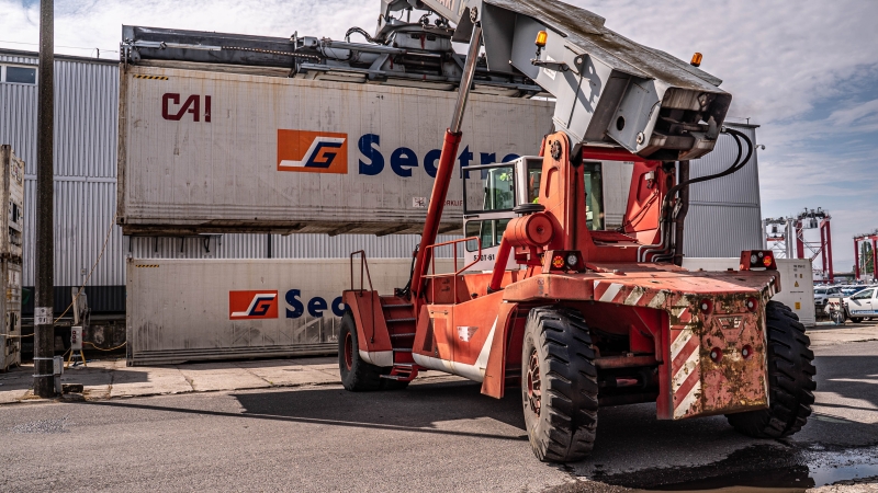 Bananowy serwis w Porcie Gdańsk (foto, wideo)-GospodarkaMorska.pl
