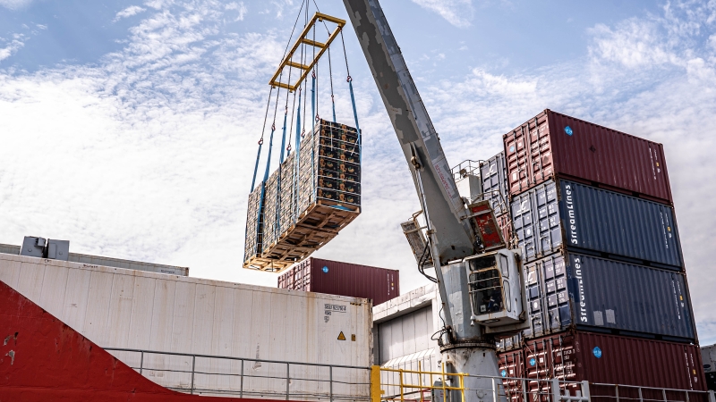Bananowy serwis w Porcie Gdańsk (foto, wideo)-GospodarkaMorska.pl