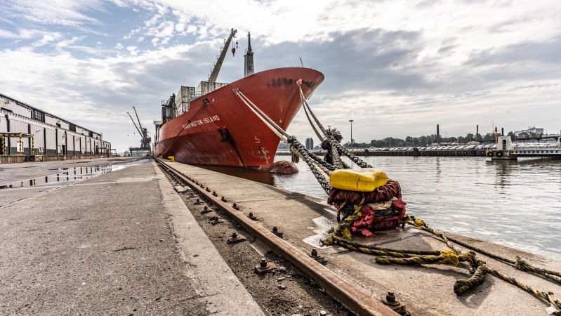 Bananowy serwis w Porcie Gdańsk (foto, wideo)-GospodarkaMorska.pl