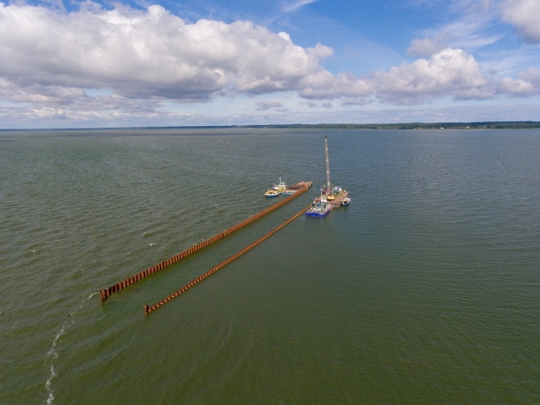 Lipiec na budowie kanału żeglugowego przez Mierzeję Wiślaną (foto, wideo)-GospodarkaMorska.pl