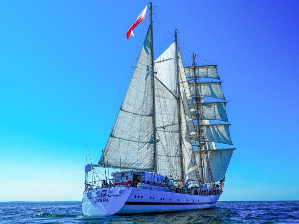 … a wiatr na wantach – relacja z praktyk pod żaglami [foto]-GospodarkaMorska.pl