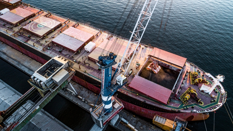 Terminal przeładunkowy surowców rolnych w Świnoujściu firmy BUNGE [foto, wideo]-GospodarkaMorska.pl