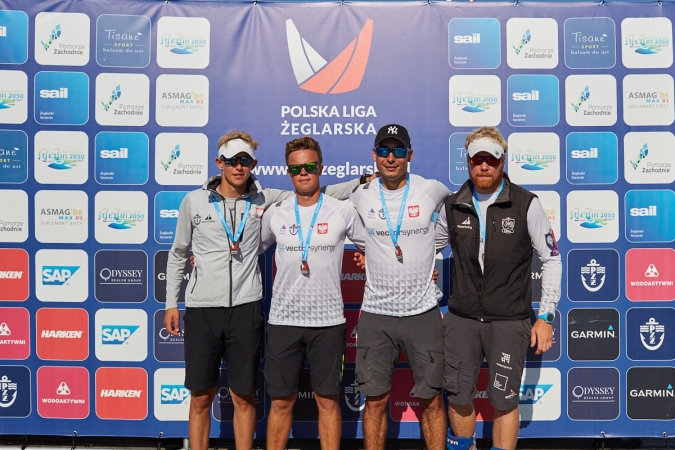 YKP Gdynia powiększa przewagę: relacja z 3 rundy Ekstraklasy [foto]-GospodarkaMorska.pl