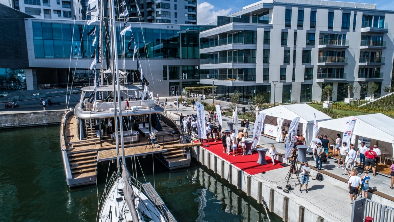 Luksusowe jachty w gdyńskiej marinie - za nami Polboat Yachting Festival [foto, wideo]-GospodarkaMorska.pl