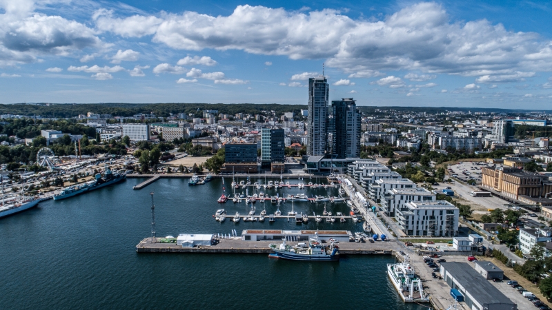 Luksusowe jachty w gdyńskiej marinie - za nami Polboat Yachting Festival [foto, wideo]-GospodarkaMorska.pl