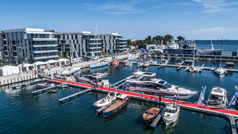 Luksusowe jachty w gdyńskiej marinie - za nami Polboat Yachting Festival [foto, wideo]-GospodarkaMorska.pl