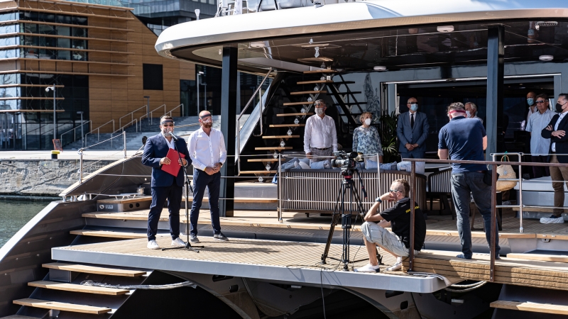 Luksusowe jachty w gdyńskiej marinie - za nami Polboat Yachting Festival [foto, wideo]-GospodarkaMorska.pl