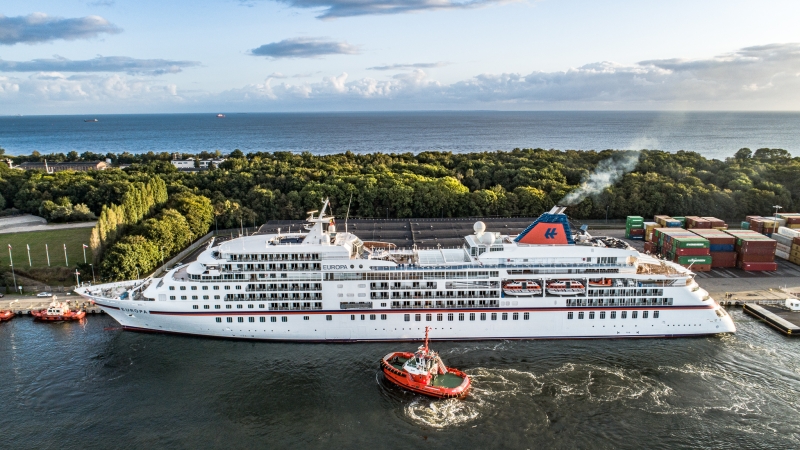 Do Portu Gdańsk wpłynął pierwszy wycieczkowiec w tym sezonie [foto, wideo]-GospodarkaMorska.pl