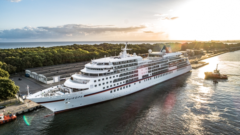 Do Portu Gdańsk wpłynął pierwszy wycieczkowiec w tym sezonie [foto, wideo]-GospodarkaMorska.pl