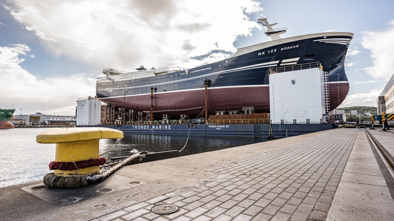 W stoczni Karstensen Shipyard Poland w Gdyni zwodowano statek rybacki dla Islandczyków [foto, wideo]-GospodarkaMorska.pl
