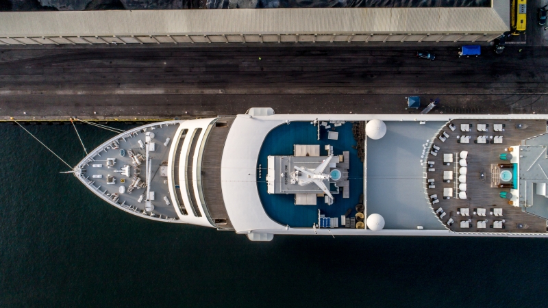 Europa 2: pierwszy wycieczkowiec w sezonie w Porcie Gdynia [foto, wideo]-GospodarkaMorska.pl