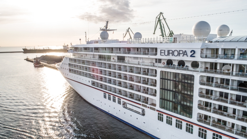 Europa 2: pierwszy wycieczkowiec w sezonie w Porcie Gdynia [foto, wideo]-GospodarkaMorska.pl