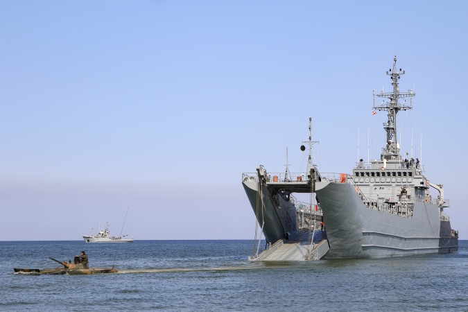 Współpraca okrętów 8. FOW z siłami 7. BOW [foto]-GospodarkaMorska.pl