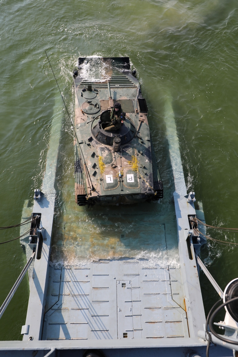 Współpraca okrętów 8. FOW z siłami 7. BOW [foto]-GospodarkaMorska.pl