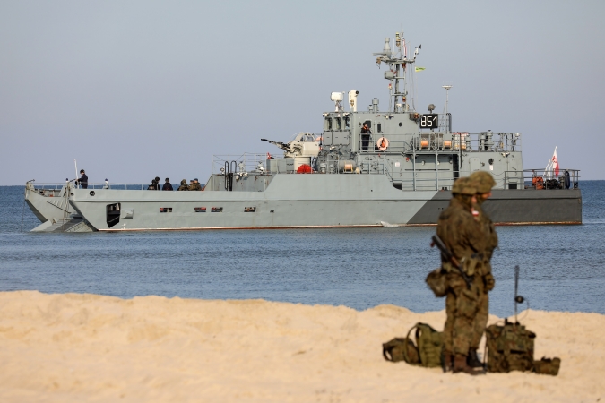 Współpraca okrętów 8. FOW z siłami 7. BOW [foto]-GospodarkaMorska.pl